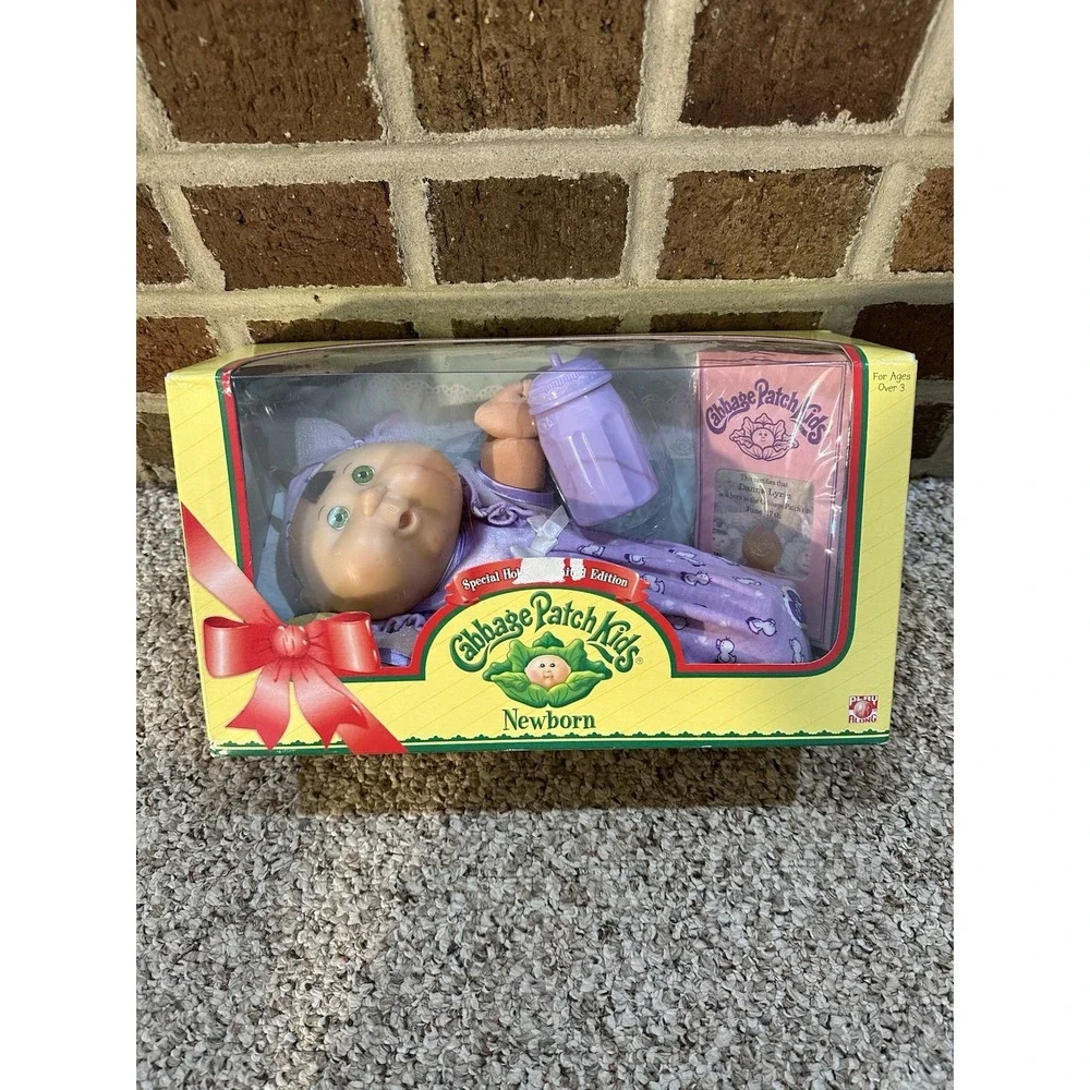 Cabbage Patch Kids Newborn Special Holiday Edition Danna‎ June 17th New In Box